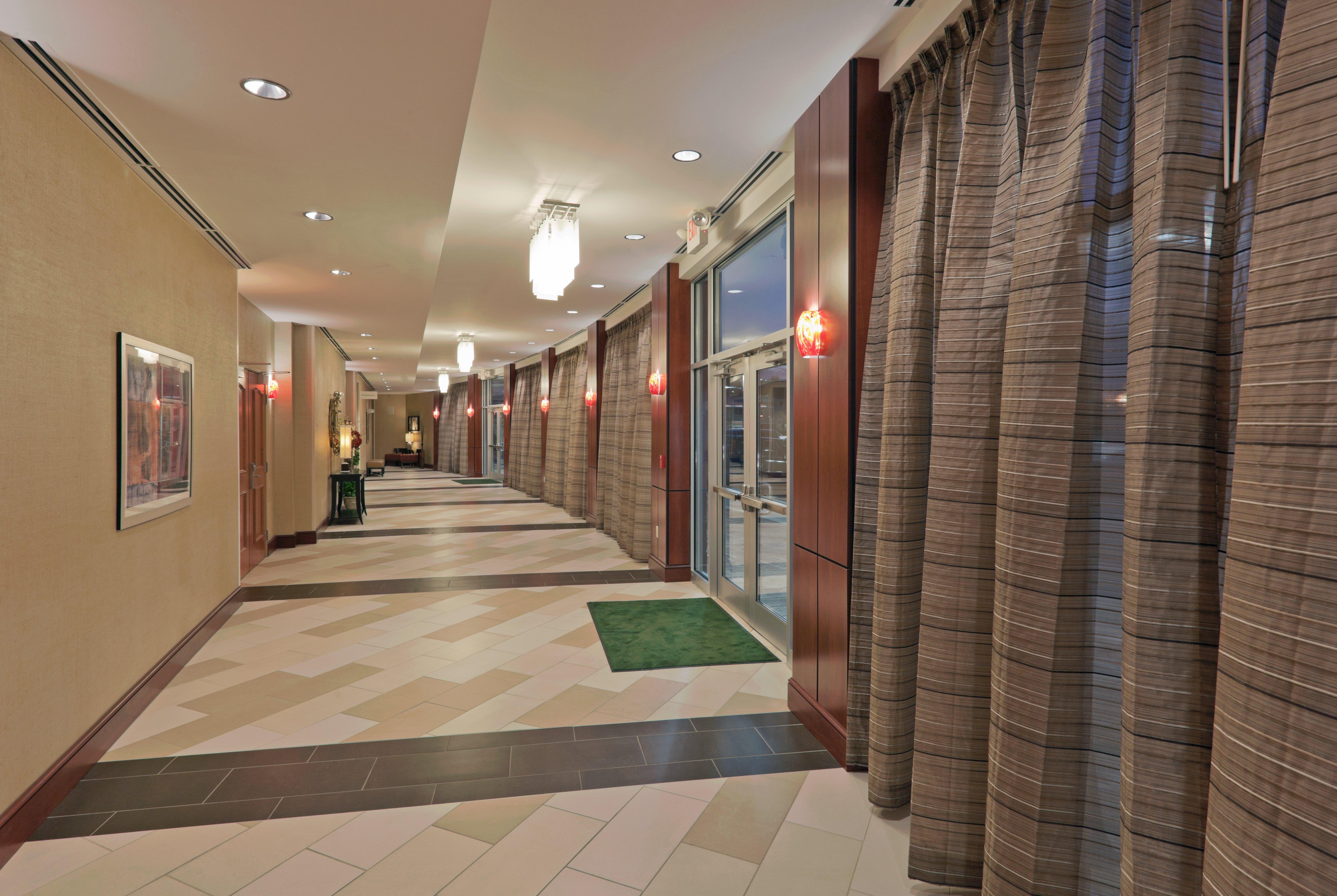 Holiday Inn Hotel & Suites Lima By Ihg Exterior photo